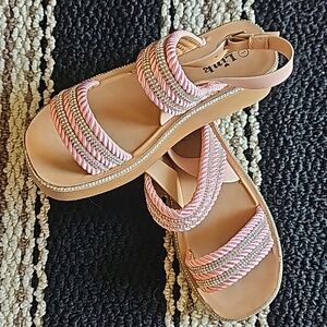 Girls sandals
